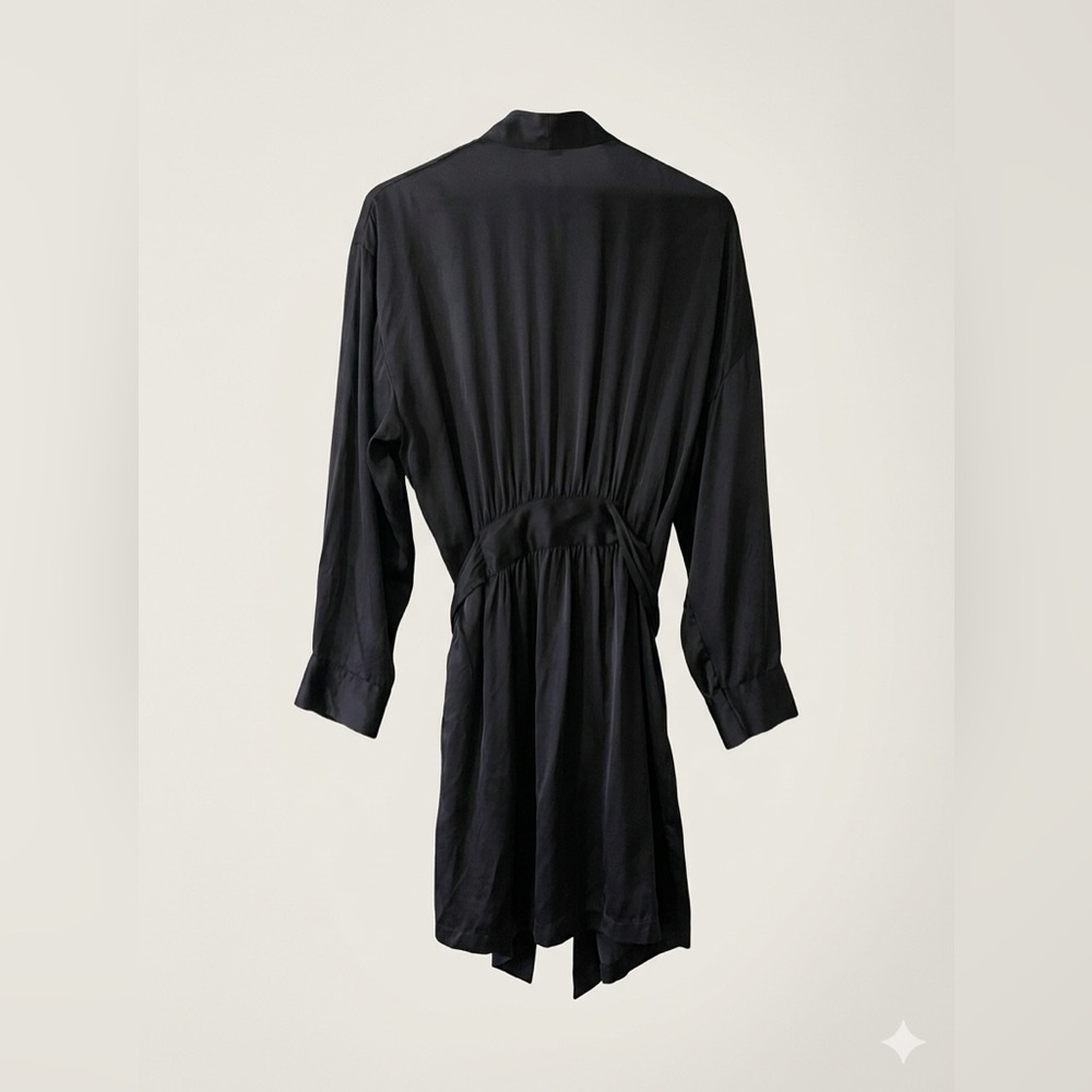 Vintage Victorias Secret 100% Silk Wrap Robe🖤 Very Sexy - Picture 4 of 16
